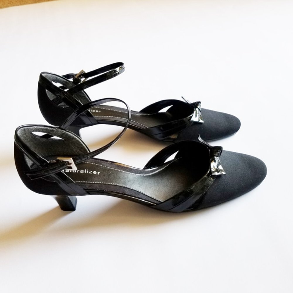 Naturalizer Arsey Black Fabric New Size 11